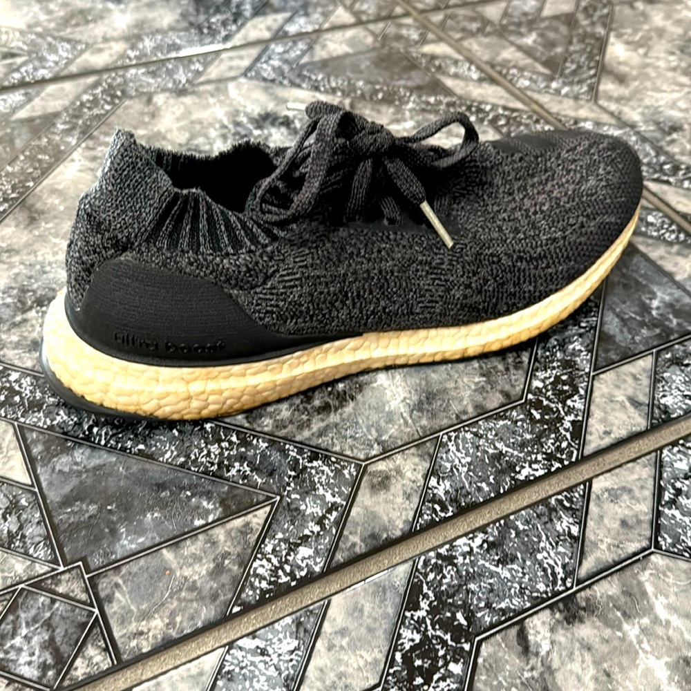 Ultraboost gym sneakers size 10